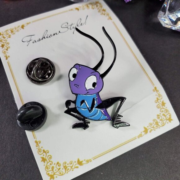 Lucky Bug Mulan Lapel Pin Princess Warrior Badge Brooch Pin Jewelry Accessories - Picture 2 of 6